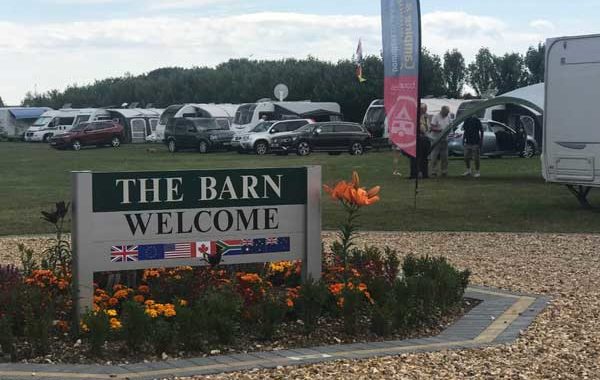 Welcome to Lancing Barn Caravan Park